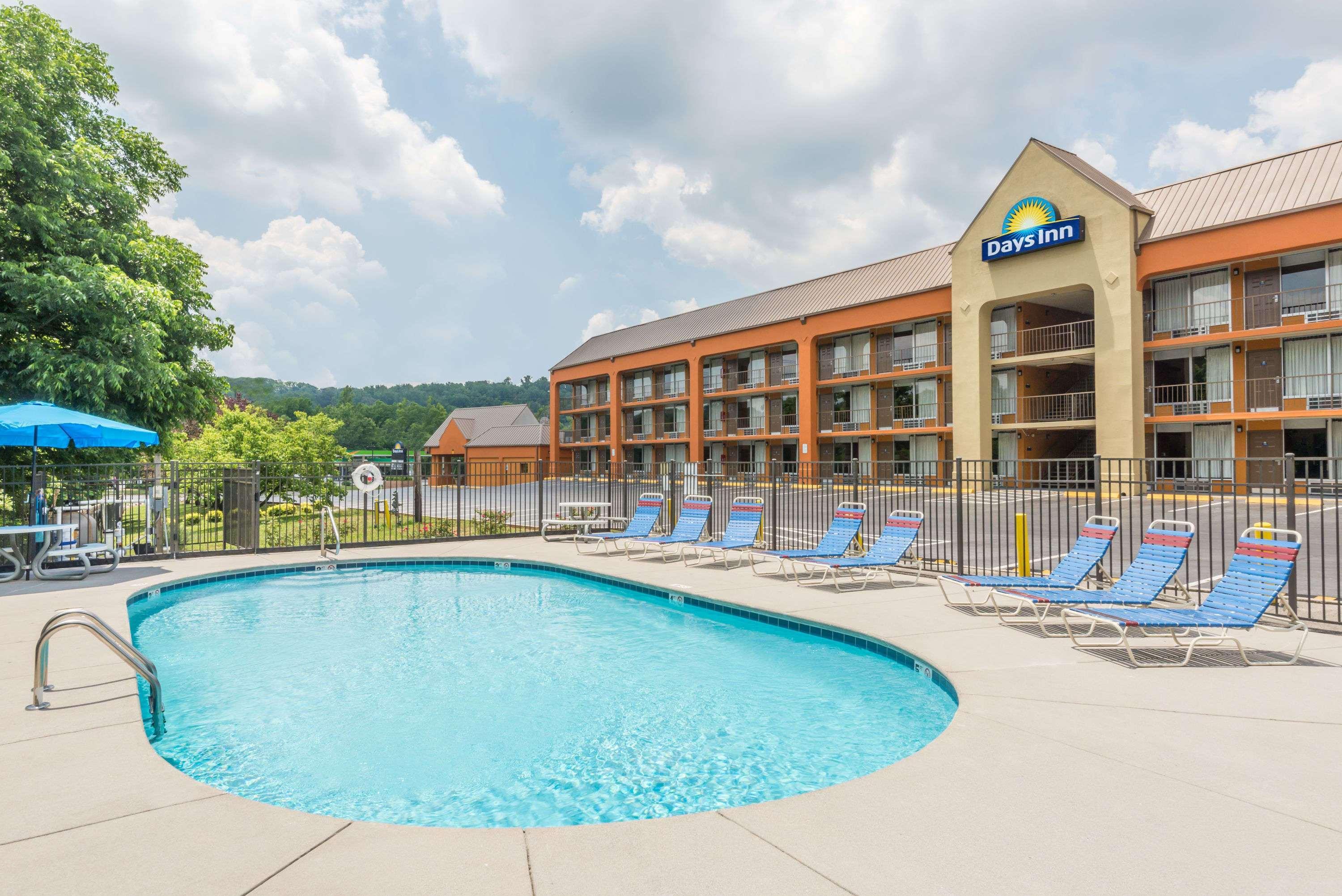 Days Inn By Wyndham Knoxville East Eksteriør billede
